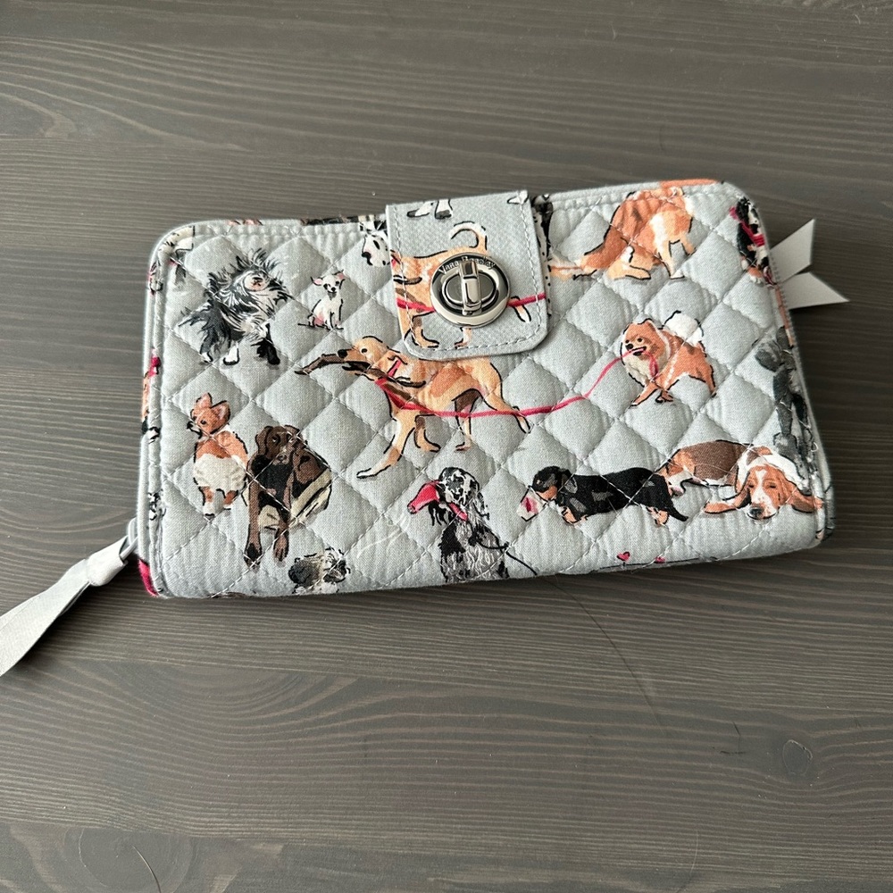 Vera Bradley Turnlock Wallet - Best In Show